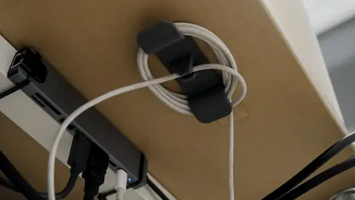 Desktronic Kabelkanal – Anleitung – Montage, Kabelführung und Ordnung am Schreibtisch Schritt für Schritt